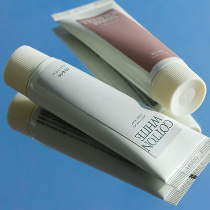 Daily Comma | Crème pour les mains parfumée "Cotton White" - 50 ml