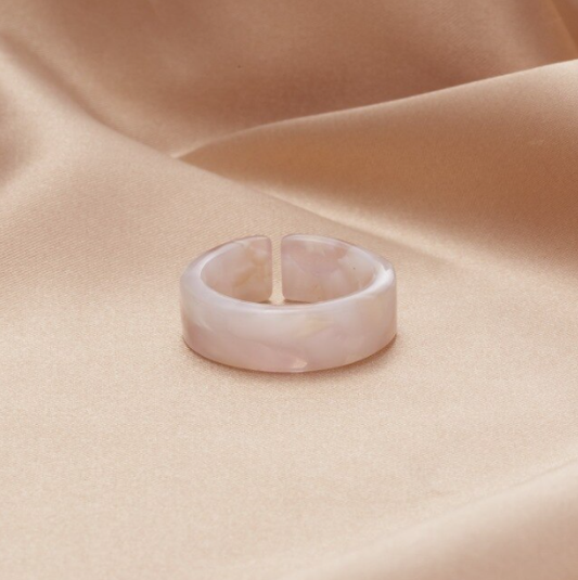 PMN JEWELS | Bague en acrylique - Perle
